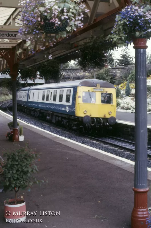 Class 120 DMU at Aberdour