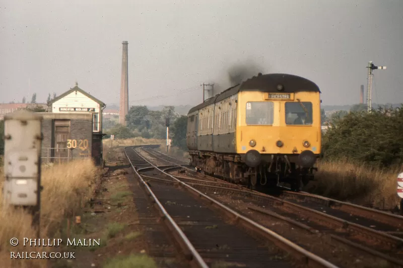 Class 120 DMU at Nuneaton Midland Junction