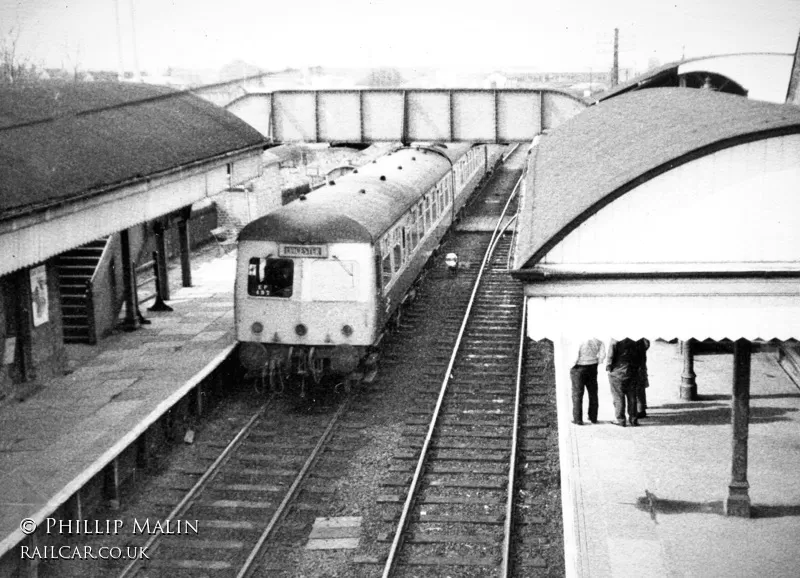 Class 120 DMU at Hinckley