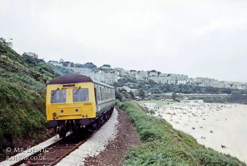 Class 120 DMU at St Ives