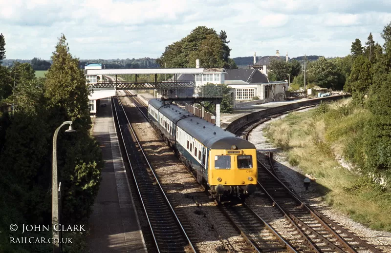 Class 120 DMU at Kemble