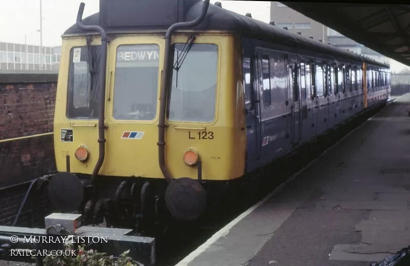 Class 121 DMU at Reading