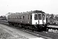 Class 122 DMU at Whittington