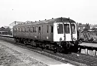 122 DMU