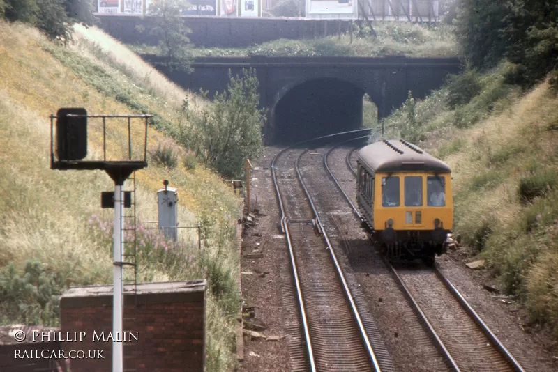 Class 122 DMU at Lifford West Jct