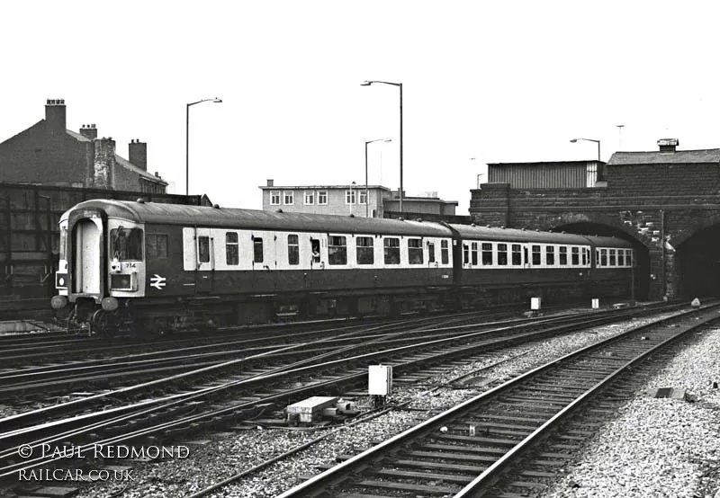 Class 123 DMU at Sheffield