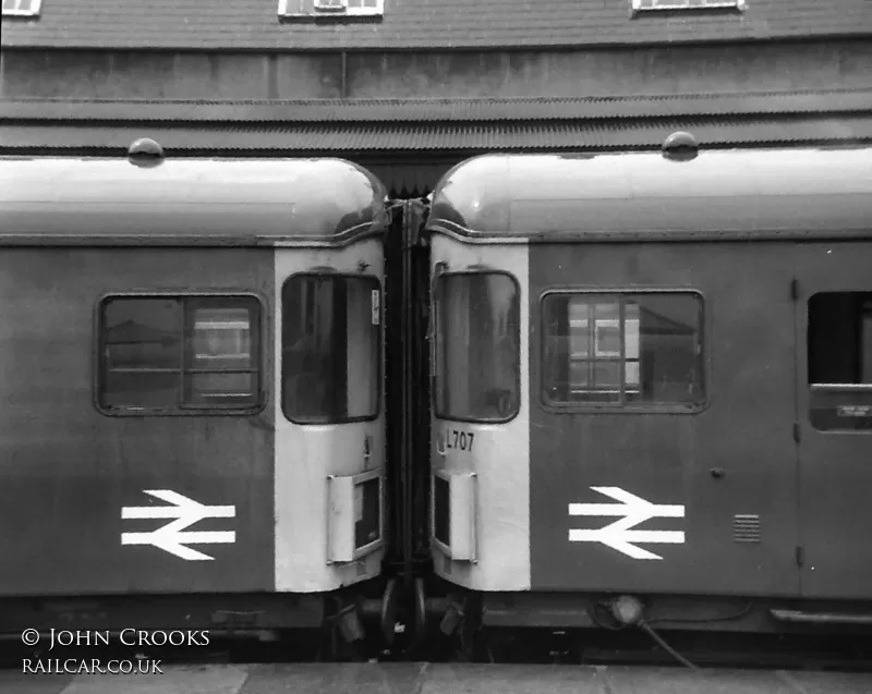 Class 123 DMU at Hereford