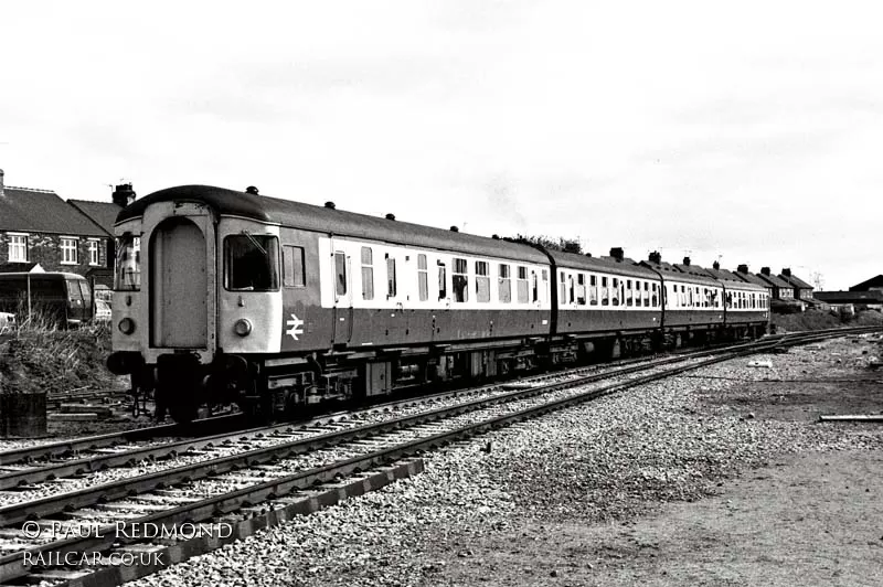 Class 123 DMU at Scunthorpe