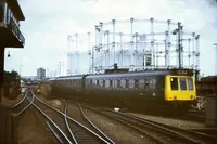 Class 127 DMU at St Pancras