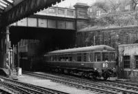 Class 100 DMU at Edinburgh Waverley