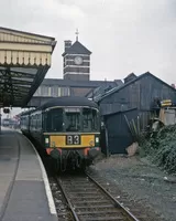 Class 103 DMU at Harrow and Wealdstone