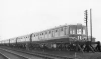 Class 104 DMU at Hull Springhead