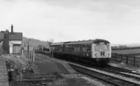 Class 105 DMU at Giggleswick