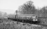 Class 105 DMU at between Luton Hoo and Luton