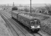 Class 105 DMU at Coalville Town