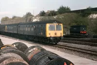  DMU