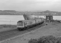 Class 107 DMU at Wormit
