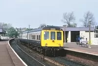 Class 108 DMU at Kirkcaldy