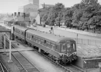 Class 108 DMU at Bedford St Johns