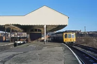 Class 108 DMU at Oldham Mumps