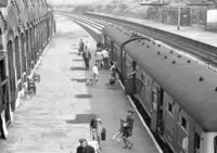 Class 108 DMU at Bury Knowsley Street