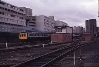  DMU