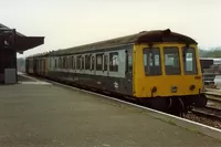 Class 116 DMU at Par