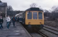 Class 117 DMU at Dinton