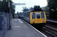 Class 117 DMU at Keynsham