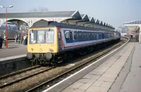 Class 117 DMU at Kettering