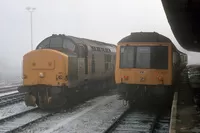 Class 117 DMU at Didcot