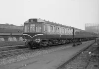 Class 117 DMU at Old Oak Common