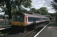 Class 117 DMU at Shirley