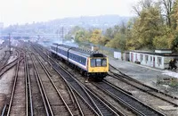 Class 117 DMU at Guildford