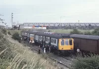 Class 117 DMU at Fisker Swindon