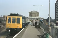 Class 117 DMU at Swindon