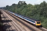 Class 117 DMU at Ruscombe