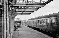 Class 117 DMU at Selly Oak