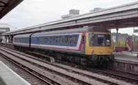Class 117 DMU at Clapham Junction