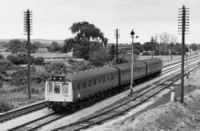 Class 117 DMU at Moreton-in-Marsh