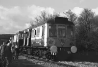 Class 118 DMU at Cwm Llantwit