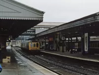 Class 118 DMU at Exeter St Davids