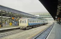 Class 118 DMU at Exeter St Davids