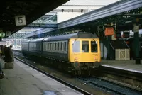 Class 118 DMU at Exeter St Davids