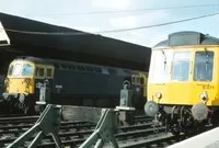 Class 118 DMU at Weymouth