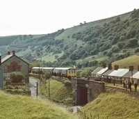 Class 119 DMU at Abertillery