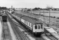 Class 119 DMU at Moreton-in-Marsh