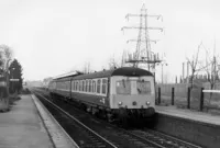 Class 120 DMU at Bournville