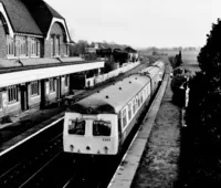 Class 120 DMU at Shenstone