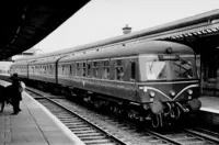 Class 120 DMU at Worcester Foregate Street